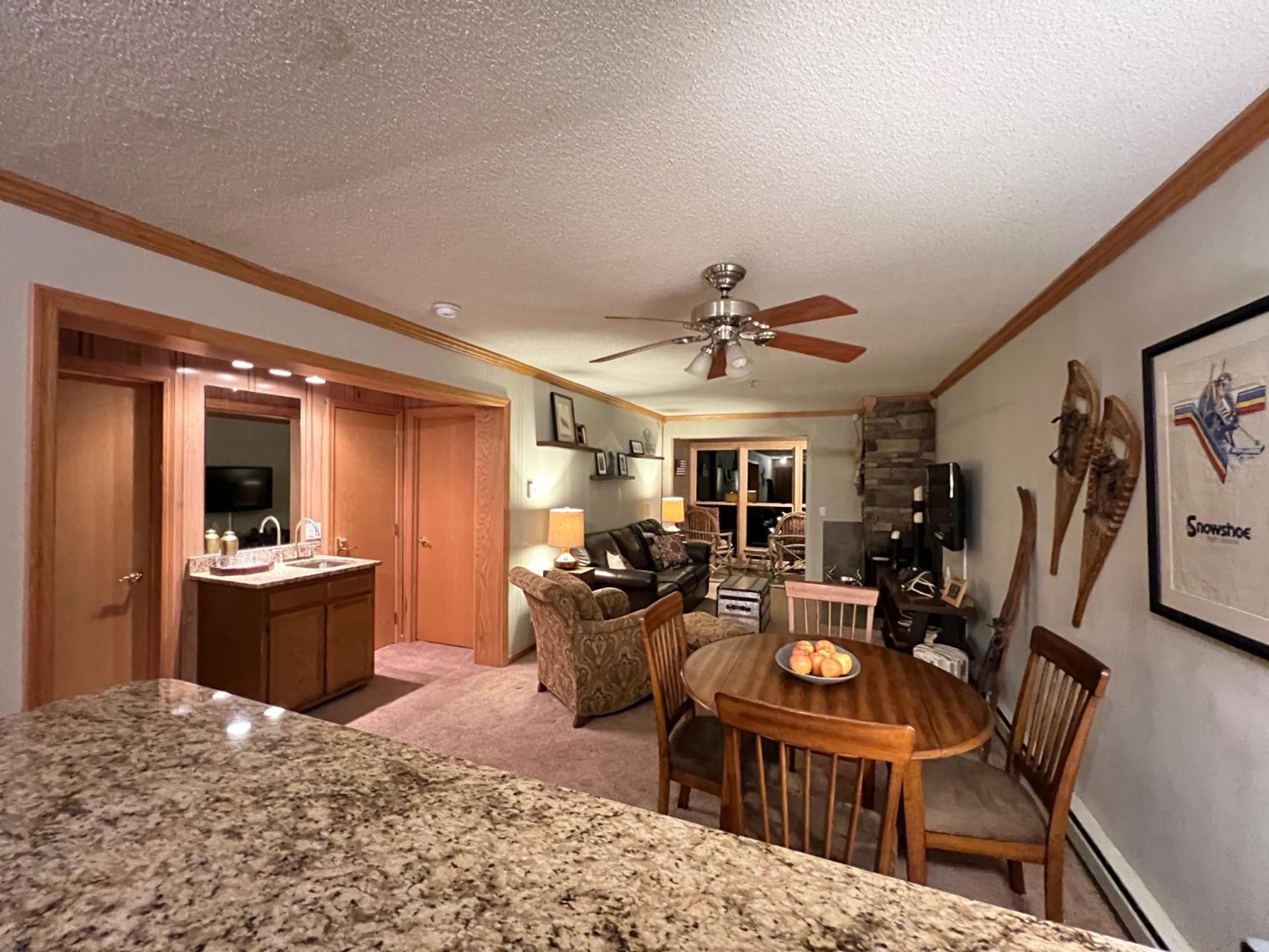 Snowcrest Condo Walking Distance To Slopes Snowshoe Extérieur photo